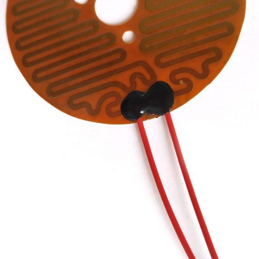 Elemento calefactor de película de poliimida Kapton grabado en lámina eléctrica con adhesivo 3M (5) Elemento calefactor de película de poliimida Kapton grabado en lámina eléctrica con adhesivo 3M (5)